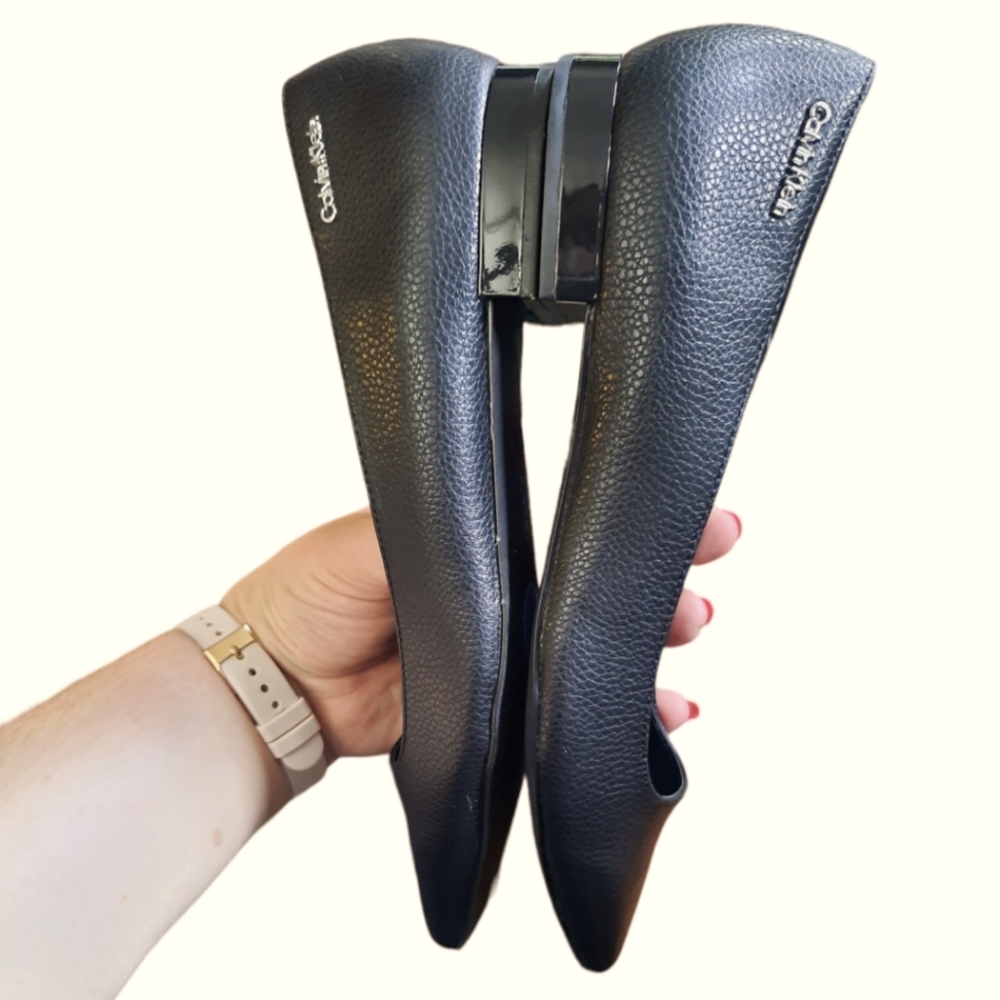 Calvin Klein Emerin Slip On Flats Dress Shoes Point Toe Pebbled Leather Black - Picture 4 of 10